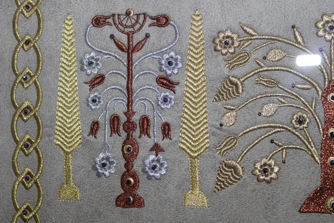 Osmanlı Dönemi Bakır motifi nakışlı tablo